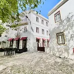 Vila Rosário 3 Charming with Patio&A/C - by HOMEFUL