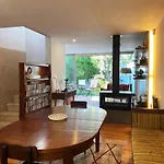 Casa Das Boganvilias - Moradia Com Jardim