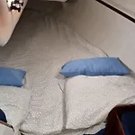 Dormir Num Veleiro Em Lisboa