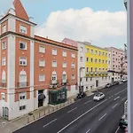 Magnificent 4Bdr Apartment In Lisbon By Lovelystay