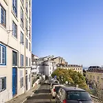 Whome Historic Centre Modern Masterpiece W River Views