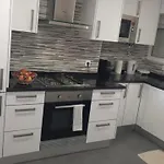 Room Near The Airport