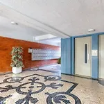 Room Near The Airport