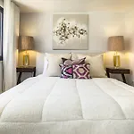 Restelo Boutique By Cadenzalux
