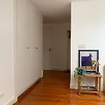 Quarto Com Banheiro Privativo