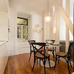Chic & Elegant Lapa By Gt House