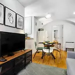 Whome Hidden Oasis W/ Private Patio, Ac & Great Vibe