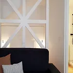 Belocal - Studio In The Heart Of Alfama In Lisbon