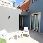 Peaceful 2Bedrooms W Patio In Lisbon