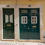 Charming Studio In Adamastor Lisbon! Perfect Location - Super Central But Calm!