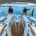 Bboats