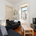 4Br Lisbon Apartment - Central Location