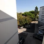 Lisbon North Apartment