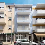 Olaias Lisbon 2 Bed Near Metro 2
