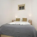 Vintage Apartment W/ Terrace
