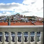 Urban Vista In Lisbon - By Misha\'S Place 5D