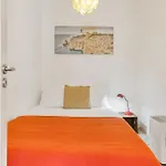 1Bdr Cozy Flat In Heart Of Lisbon By Lovelystay