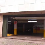 S. Bento Studio W/ Garage
