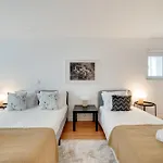 Fornos Deluxe Apartments
