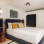 Ando Living - Madalena House