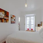 Visit Lisbon 4fun - Anjos Apartment