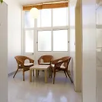 Anjos Cozy Apartment in Lisbon