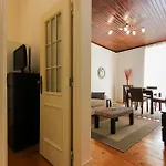 Anjos Cozy Apartment in Lisbon