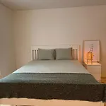 Apartamento Familiar Douradores