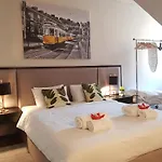 Lisbon Finestay 8 Building Apartments