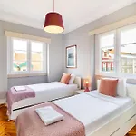 Telhal By Central Hill Apartments
