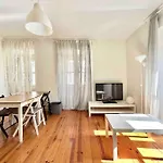 Cozy Apartment In Bairro Alto