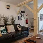 Original Photographers Studio Apartment in Alcântara