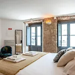 Original Photographers Studio Apartment in Alcântara