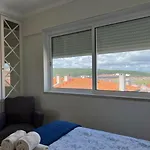 New Aqueduct View Romantic Apartment In Campolide - 2B