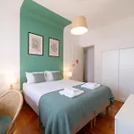 Desterro 4 - Historical Four-Bedroom Apartment