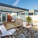 Luxurious Loft : Bridge-View Rooftop | By Airnest