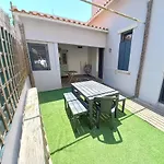Classic Villa In Beato Lisbon