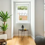 Designer Apartment in one of Lisbon\'s Trendiest Quarters