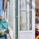3 Bedroom Apartment In Baixa With River View