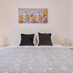 3 Bedroom Apartment In Baixa With River View
