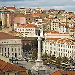 Portuguese Design 1 Bedroom Apartment In The Heart Of Lisbon