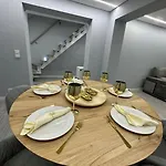 Duplex Com Jacuzzi Em Olival Basto