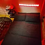 Quarto Em Apartamento Lgbt Adult Only