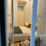Central Lisbon Comfort Suite