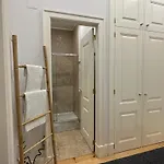 Central Lisbon Comfort Suite