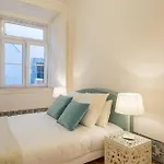Chiado Apartment - Holiday Rental In Lisbon