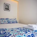 Sunny Bica - Downtown Large Apartment