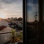 Premium Flat At Ajuda/Belem With Balcony, Parking!