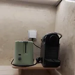 Room Compact