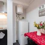 Flh Alfama Retro Chic Flat